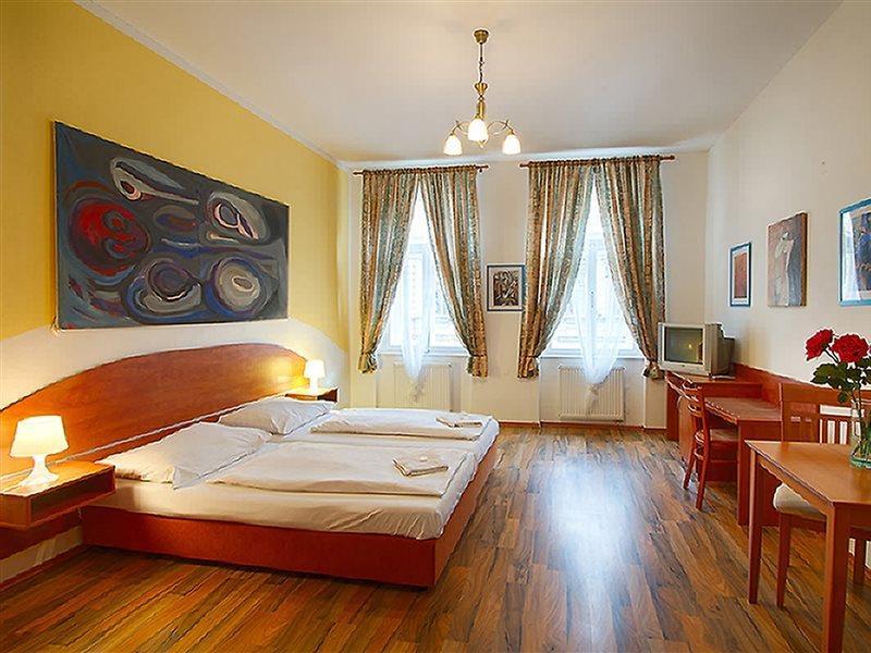 Apartment Amandment Прага Экстерьер фото
