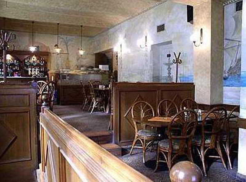 Apartment Amandment Прага Ресторан фото