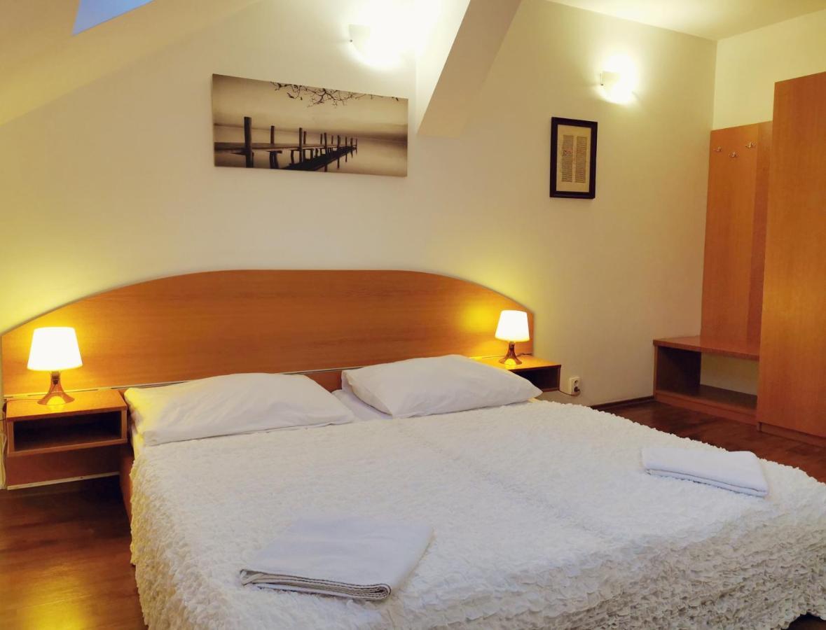Apartment Amandment Прага Экстерьер фото