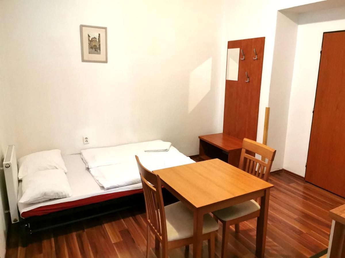 Apartment Amandment Прага Экстерьер фото